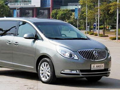 郴州矿业顺利签约郴州商务包车公司——红龙扑克