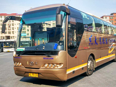 友阿国际对红龙扑克的信赖，再次选择了我们！